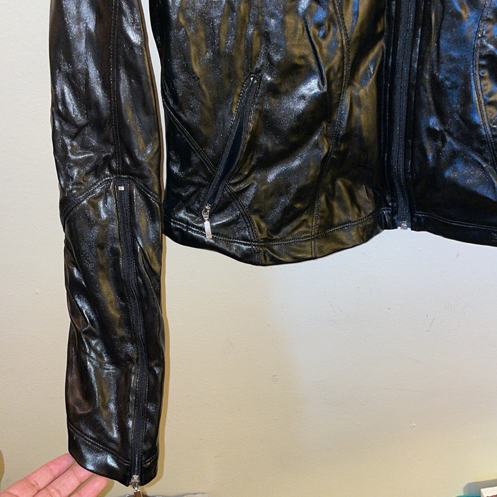 Nike Jacket - Picture 2 of 6